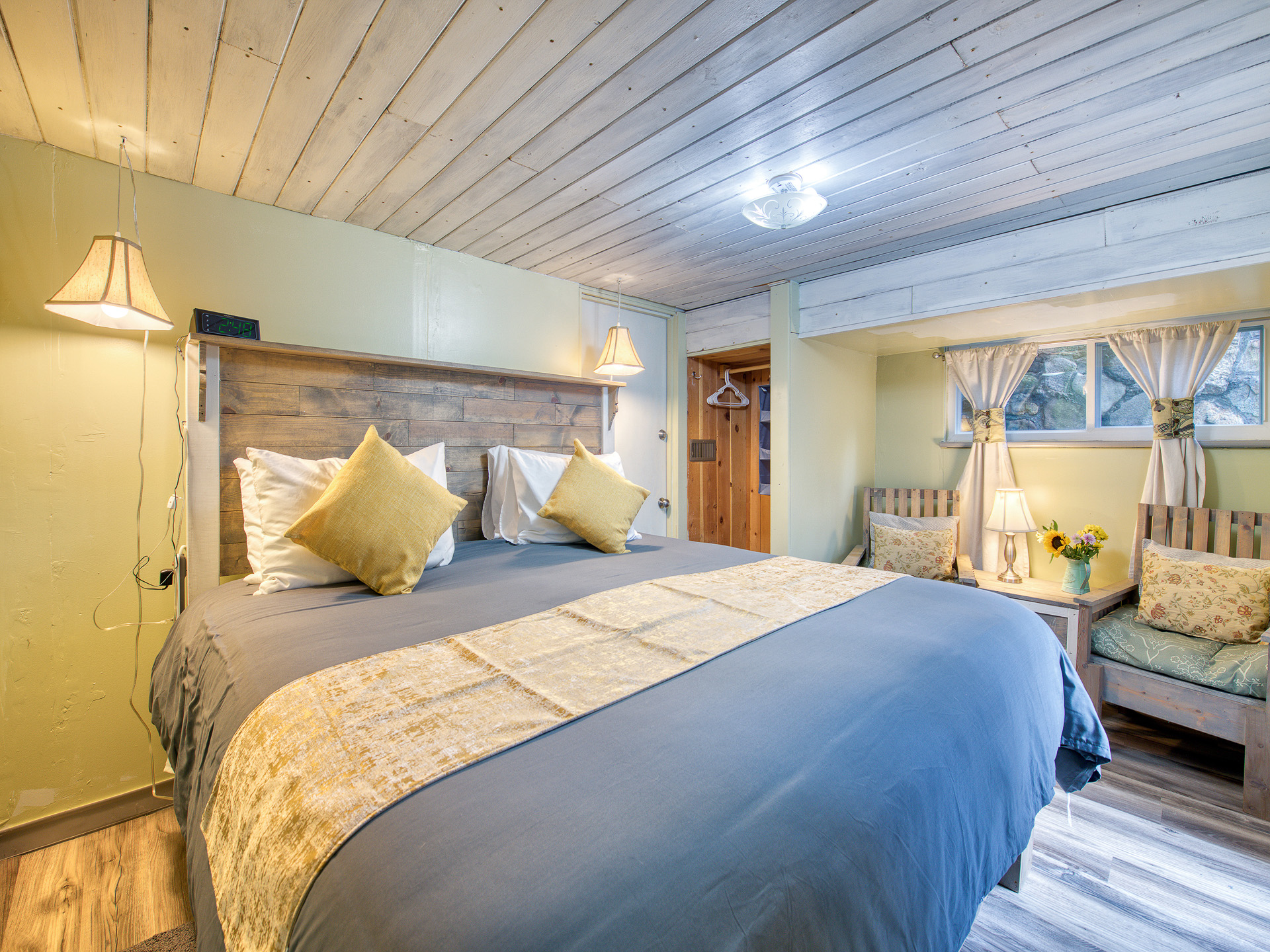 The Chestnut Suite